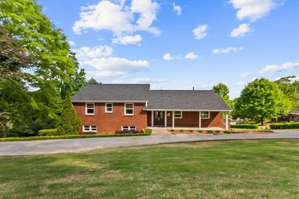 $485,000 | 206 Victory Drive, Calhoun, GA 30701