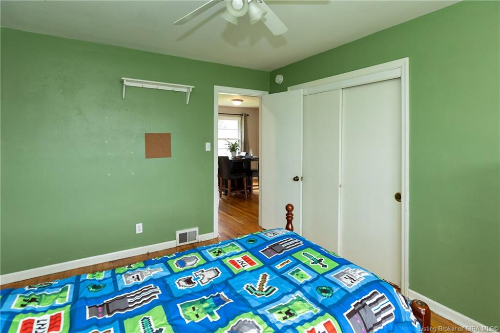 434 Windemere Road Clarksville, IN 47129 - Photo 12 of 33 Gallery Image 12