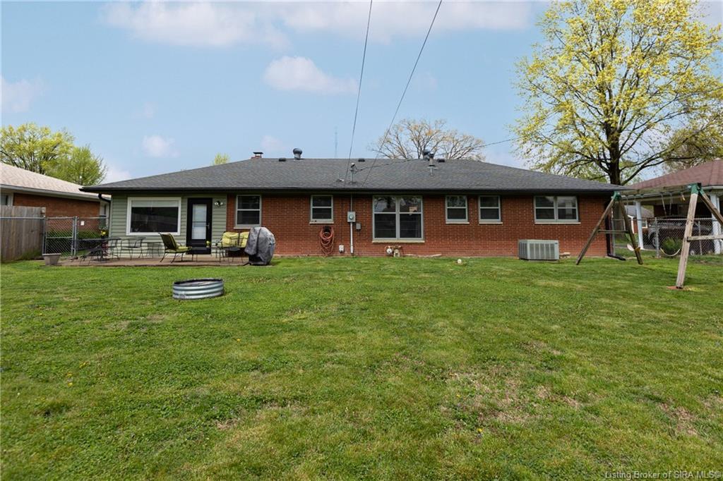 434 Windemere Road Clarksville, IN 47129 - Photo 33 of 33 Gallery Image 33