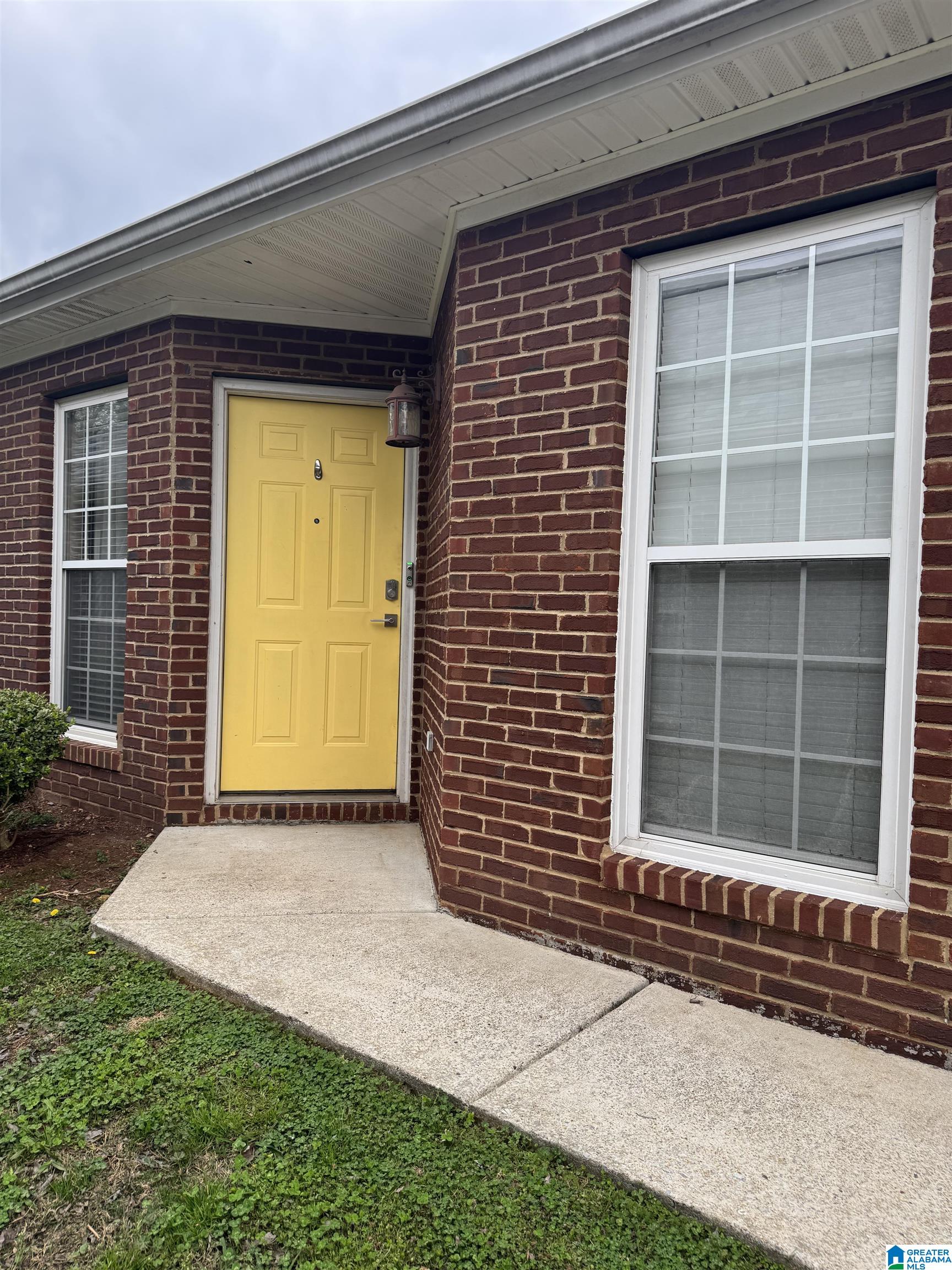 4820 Longmeadow Lane Bessemer, AL 35022 - Photo 1 of 24