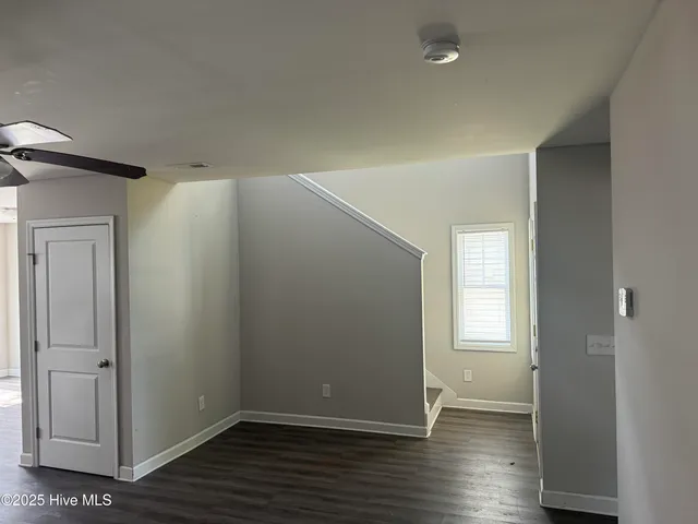 $2,200 | 228 Jordan Lane, Wilmington, NC 28403