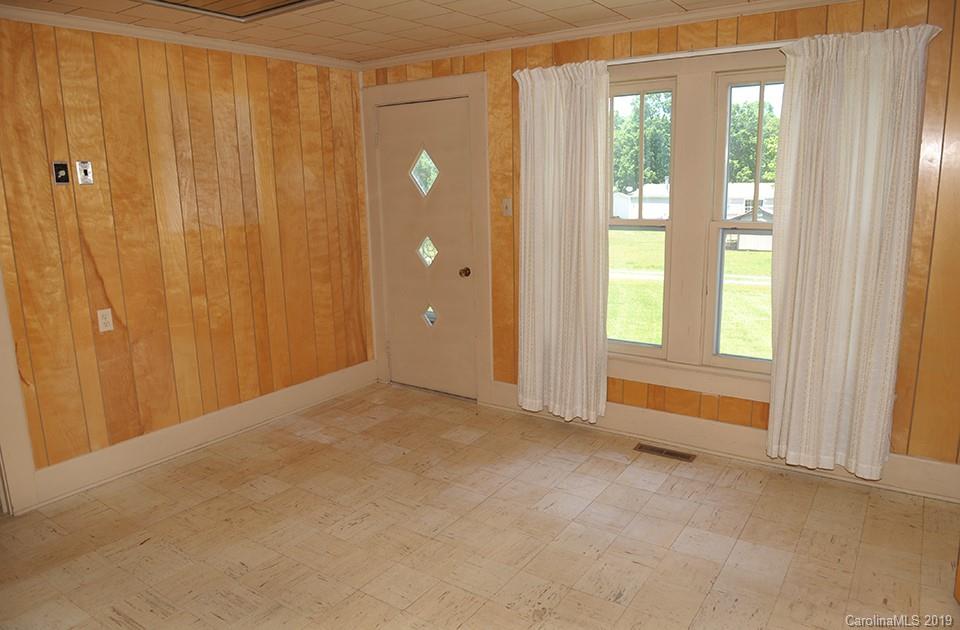 6055 Faith Road Salisbury, NC 28146 - Photo 3 of 31