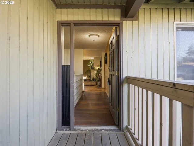 $500,000 | 1960 Southwest 13th Court, Gresham, OR 97080