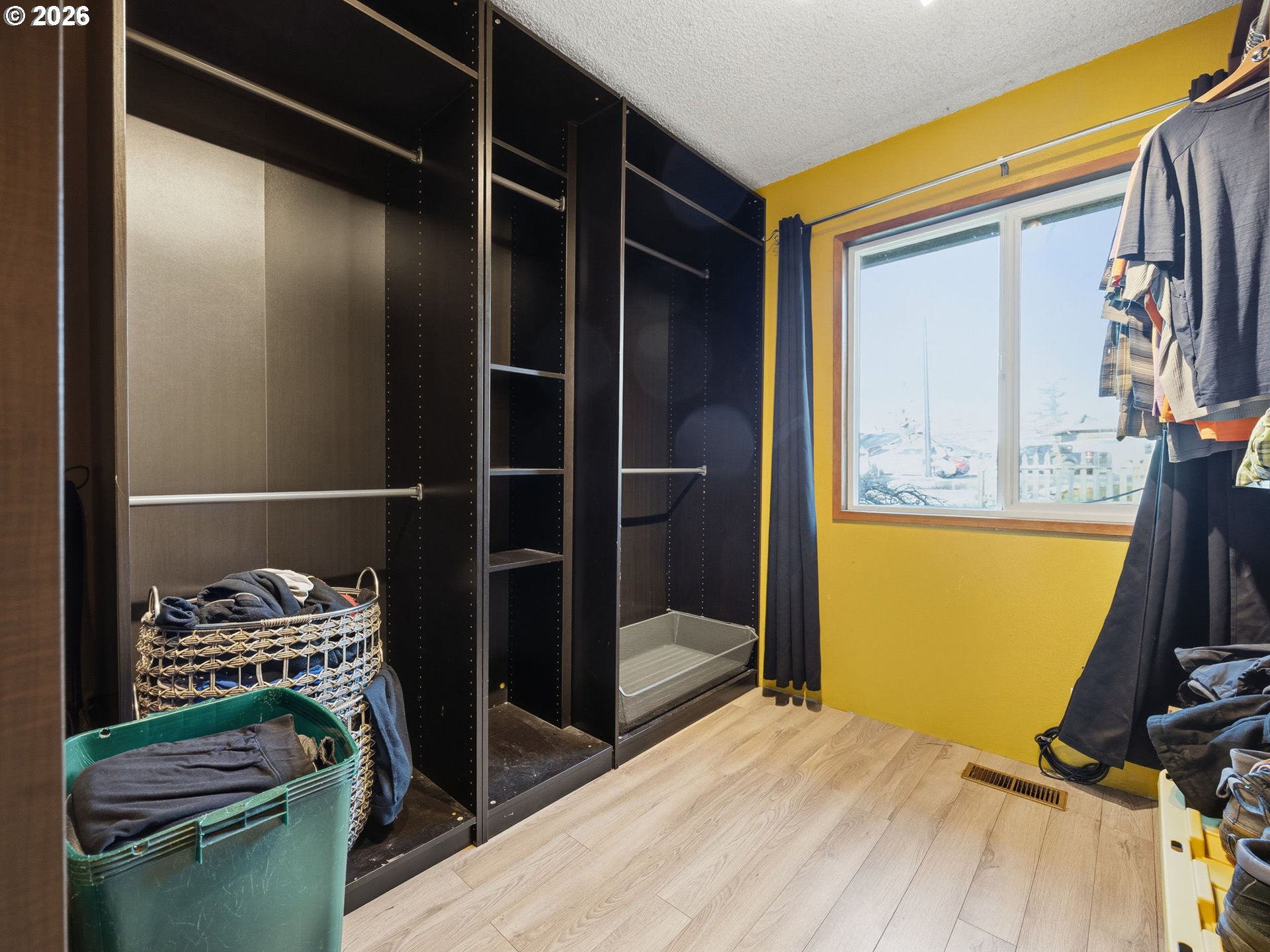 1960 Southwest 13th Court Gresham, OR 97080 - Photo 20 of 37