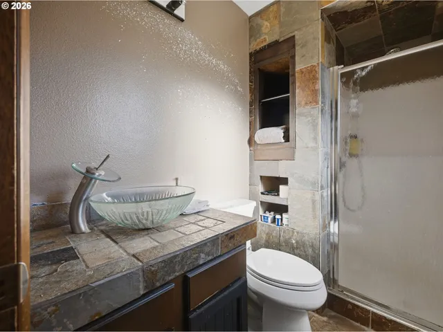 $500,000 | 1960 Southwest 13th Court, Gresham, OR 97080