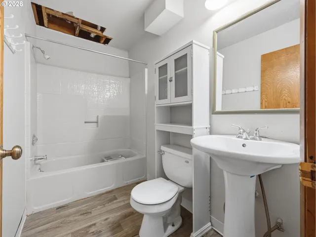 $500,000 | 1960 Southwest 13th Court, Gresham, OR 97080