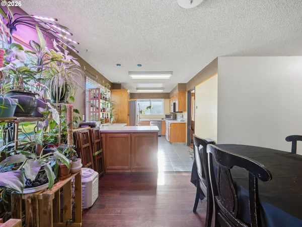 $490,000 | 1960 Southwest 13th Court, Gresham, OR 97080