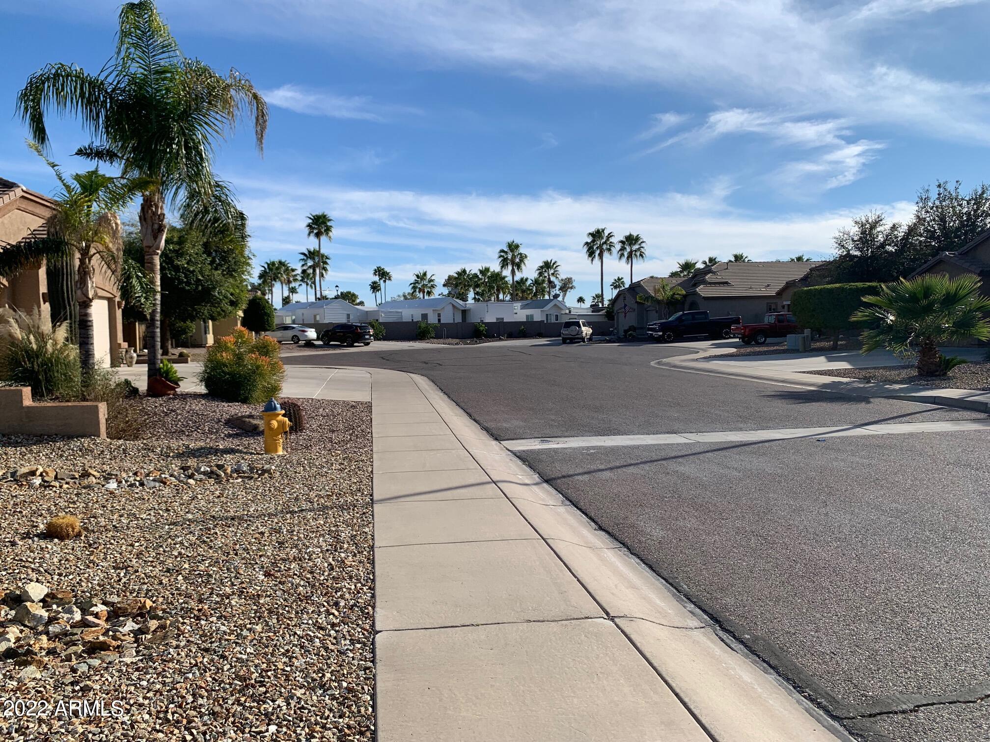927 South Del Rio Court Apache Junction, AZ 85119 - Photo 26 of 33 Cul de sac