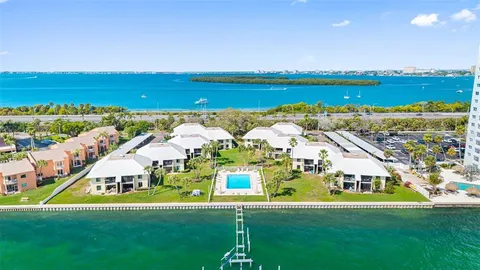 $299,900 | 7300 Sunshine Skyway Lane South, Unit 210, St. Petersburg, FL 33711