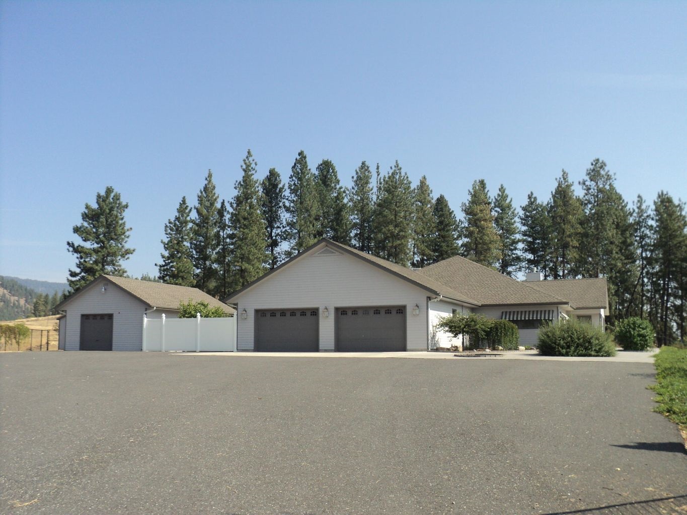 36 Windy Ridge Lane Kettle Falls, WA 99141 - Photo 2 of 50