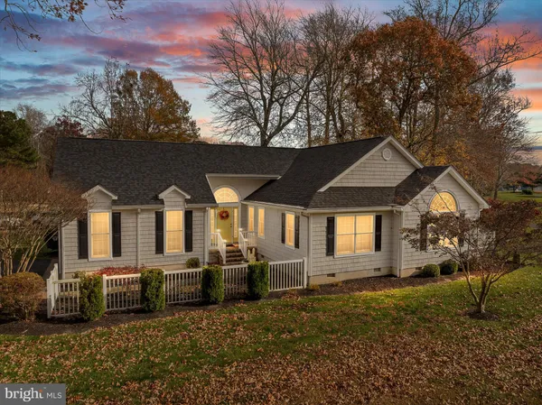 $725,000 | 670 Bethany Loop, Bethany Beach, DE 19930