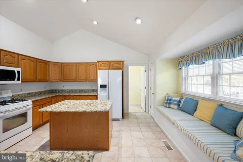 $699,000 | 670 Bethany Loop, Bethany Beach, DE 19930