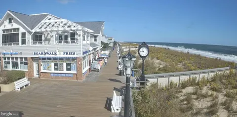 $699,000 | 670 Bethany Loop, Bethany Beach, DE 19930