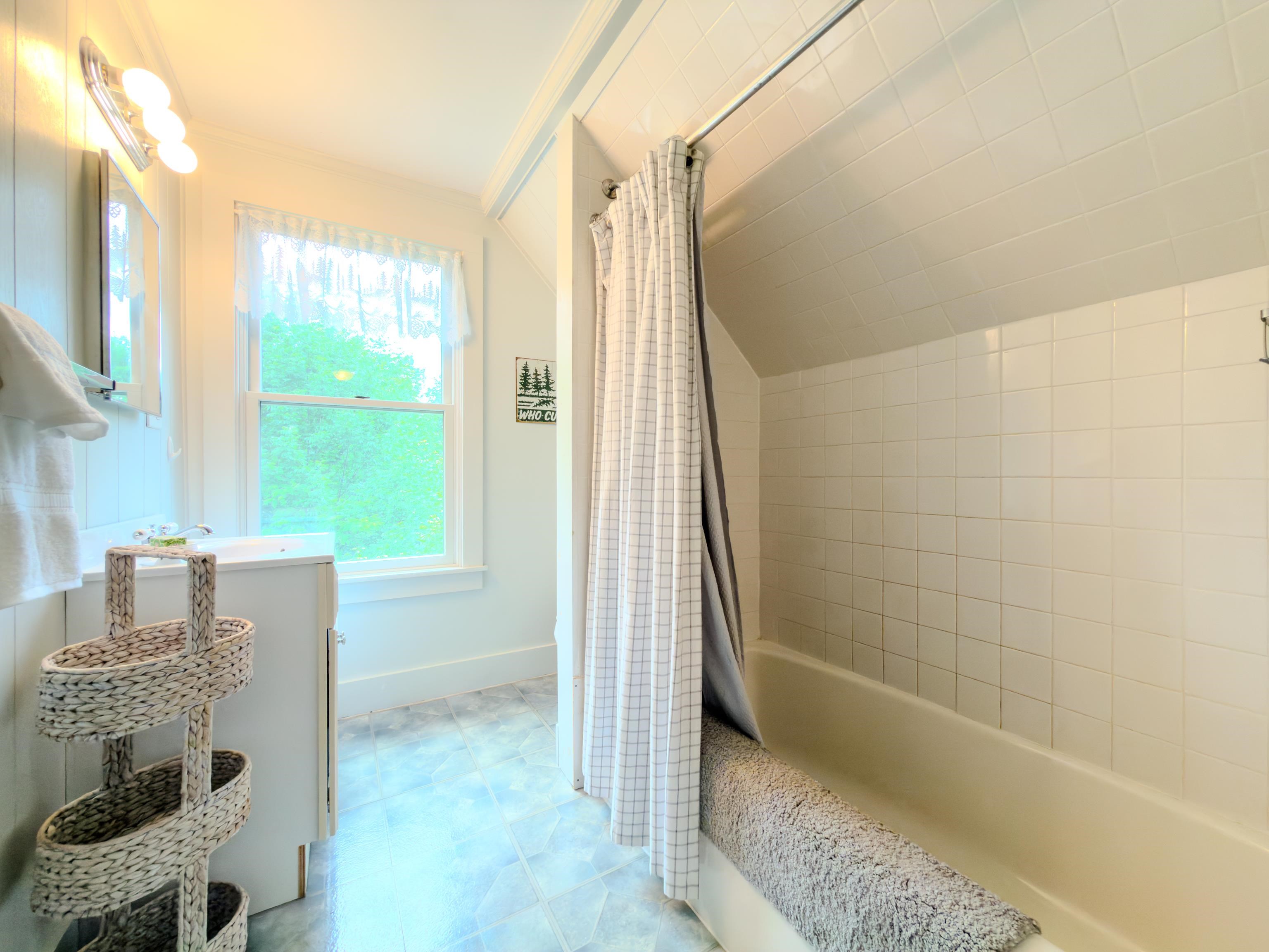 391 Bradley Hill Road Bath, NH 03740 - Photo 42 of 57