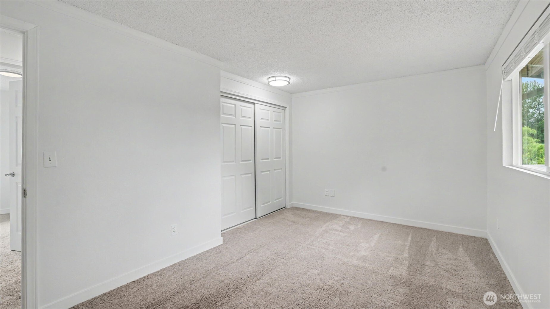 2233 184th Place Southeast Bothell, WA 98012 - Photo 17 of 38