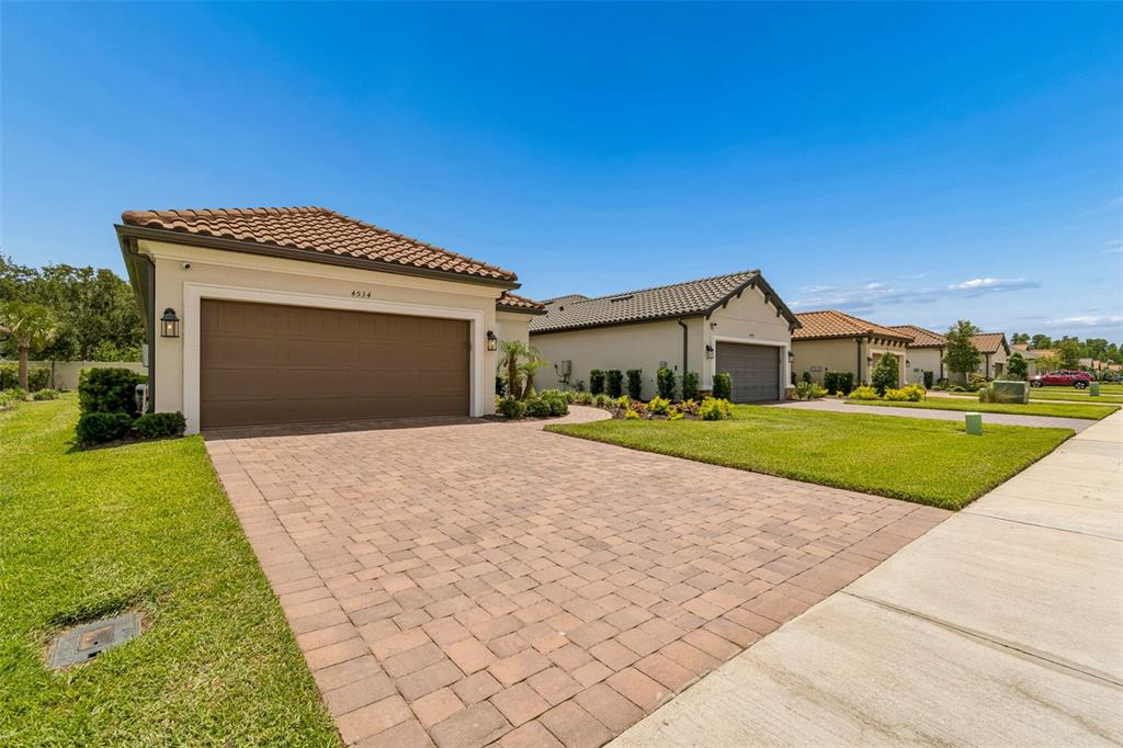 4534 Garofalo Road Wesley Chapel, FL 33543 - Photo 54 of 100 Gallery Image 54