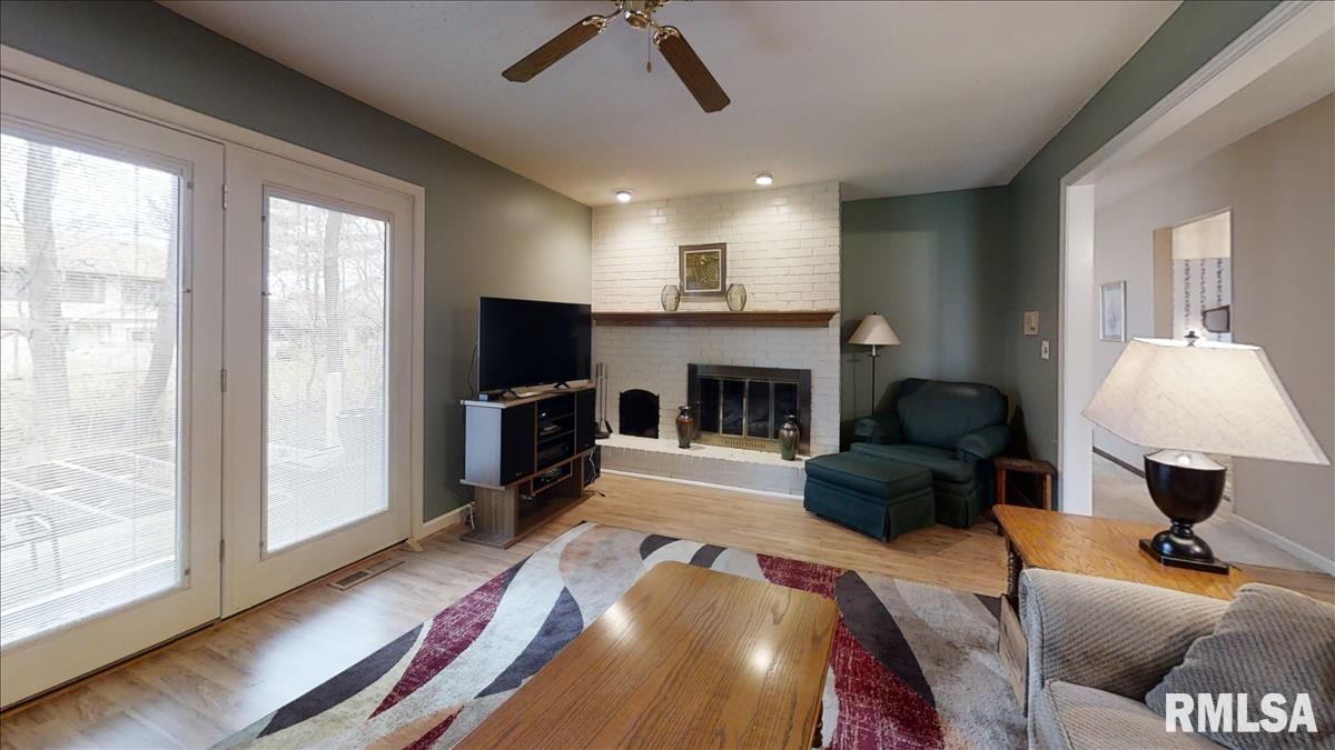 310 Brandywine Road Springfield, IL 62704 - Photo 6 of 24 Gallery Image 6