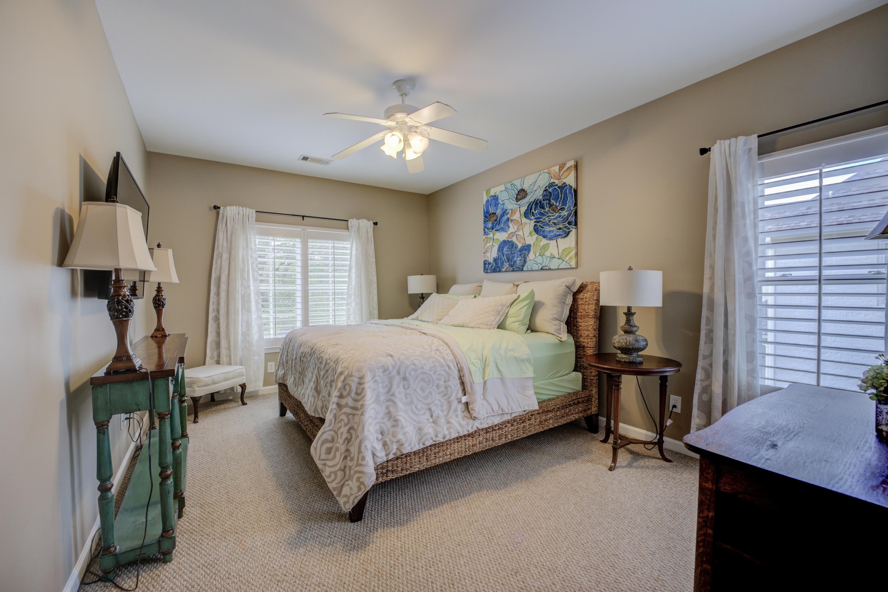 1238 Braystone Trail Collierville, TN 38017 - Photo 27 of 40 Upstairs Bedroom 3 with Jack-n-Jill bath, walk-in closet.