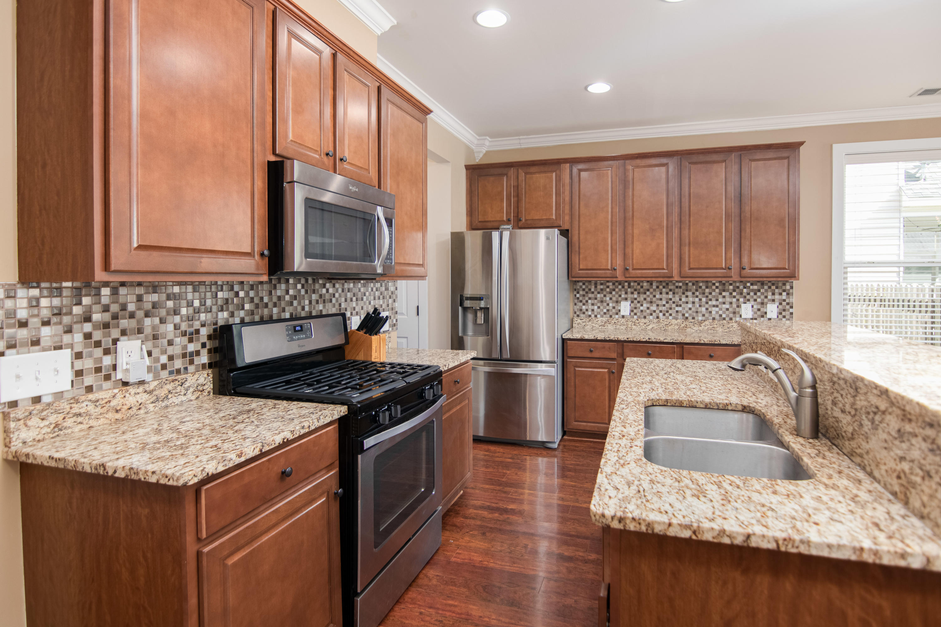 1405 Roustabout Way Charleston, SC 29414 - Photo 8 of 27 Kitchen