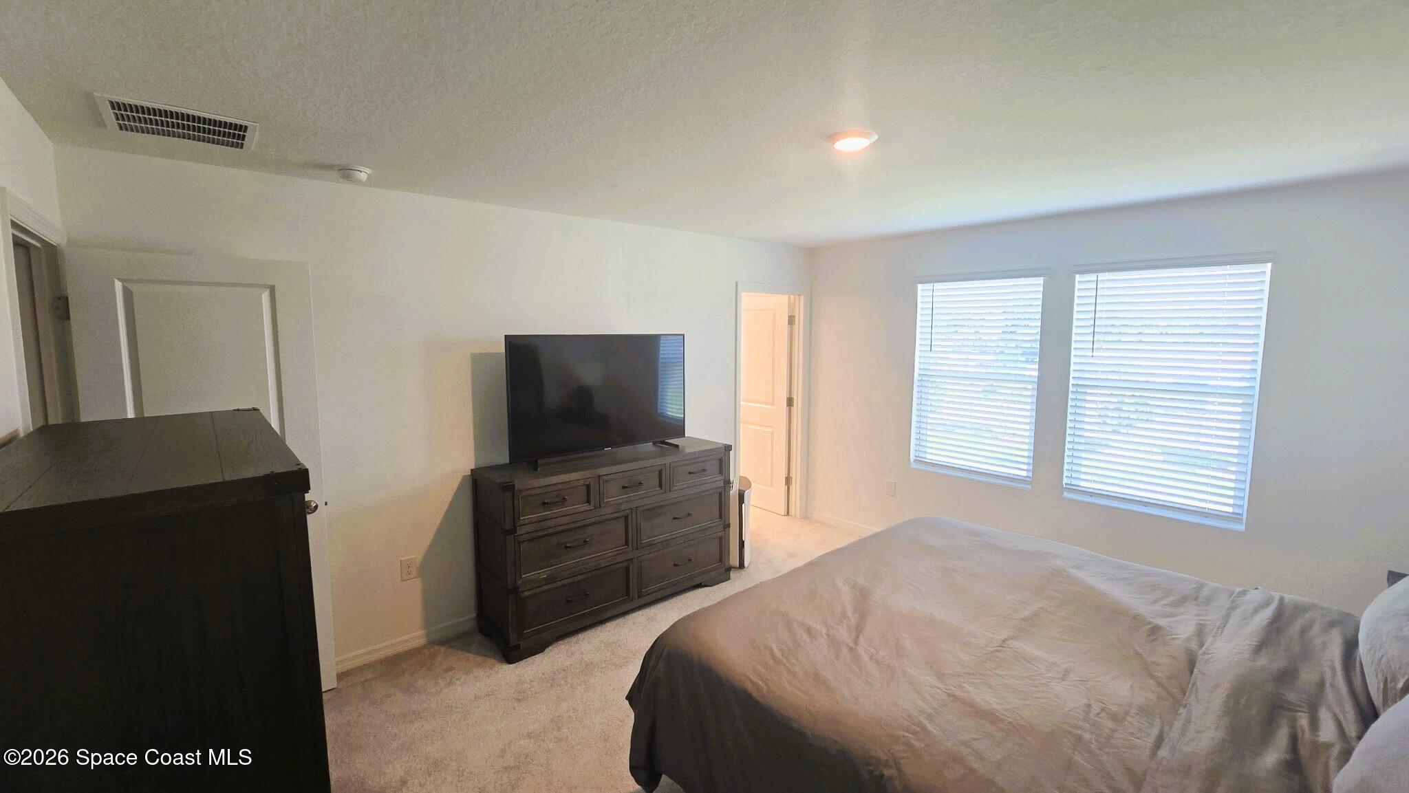 136 Riverfront Way Edgewater, FL 32141 - Photo 8 of 24 1000011801