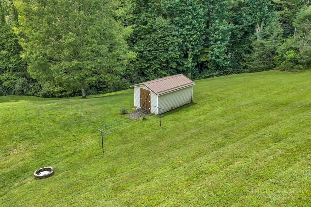 193 Roby Cornett Road Vilas, NC 28692 - Photo 37 of 47 Gallery Image 37