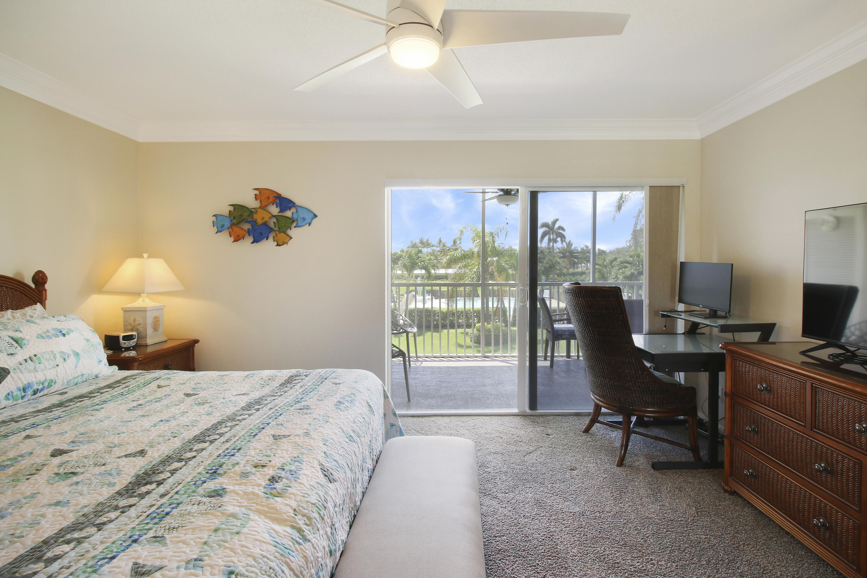 100 Waterway Road Jupiter, FL 33469 - Photo 34 of 52 Primary Suite