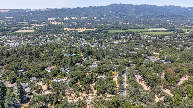 $649,000 | 298 East Agua Caliente Road, Sonoma, CA 95476