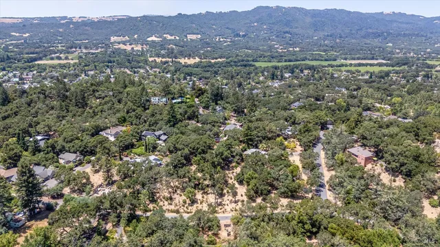 $649,000 | 298 East Agua Caliente Road, Sonoma, CA 95476