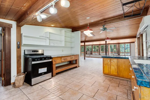 $649,000 | 298 East Agua Caliente Road, Sonoma, CA 95476