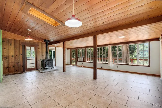 $649,000 | 298 East Agua Caliente Road, Sonoma, CA 95476