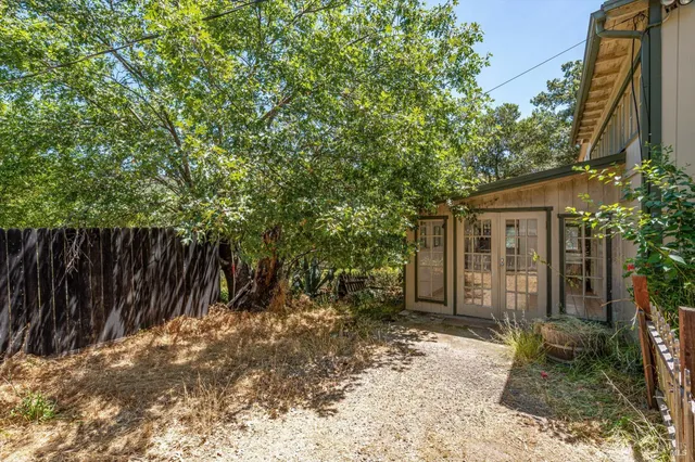$649,000 | 298 East Agua Caliente Road, Sonoma, CA 95476