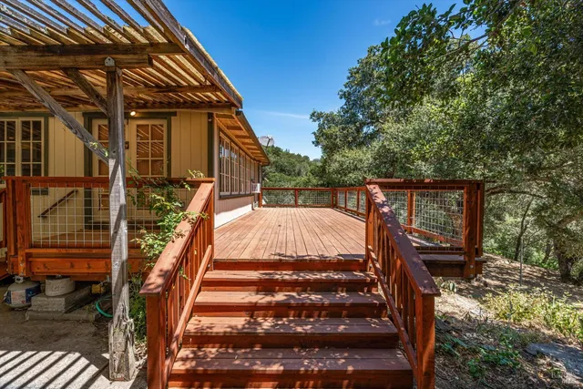 $649,000 | 298 East Agua Caliente Road, Sonoma, CA 95476