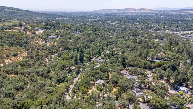 $649,000 | 298 East Agua Caliente Road, Sonoma, CA 95476