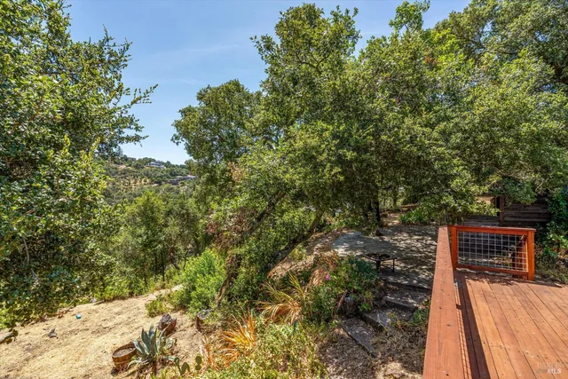 $649,000 | 298 East Agua Caliente Road, Sonoma, CA 95476