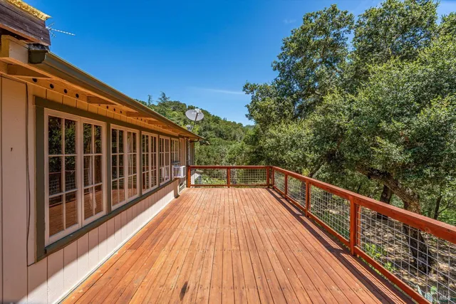 $649,000 | 298 East Agua Caliente Road, Sonoma, CA 95476