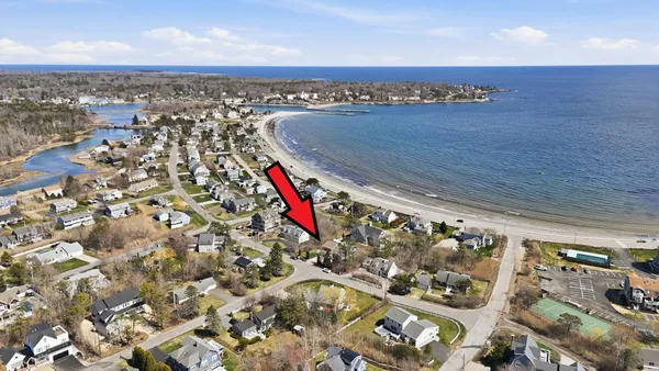 $1,799,000 | 36 Bayberry Avenue, Kennebunk, ME 04043