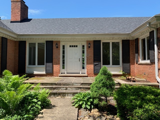 1610 West Baldwin Road Inverness, IL 60067 - Photo 2 of 22