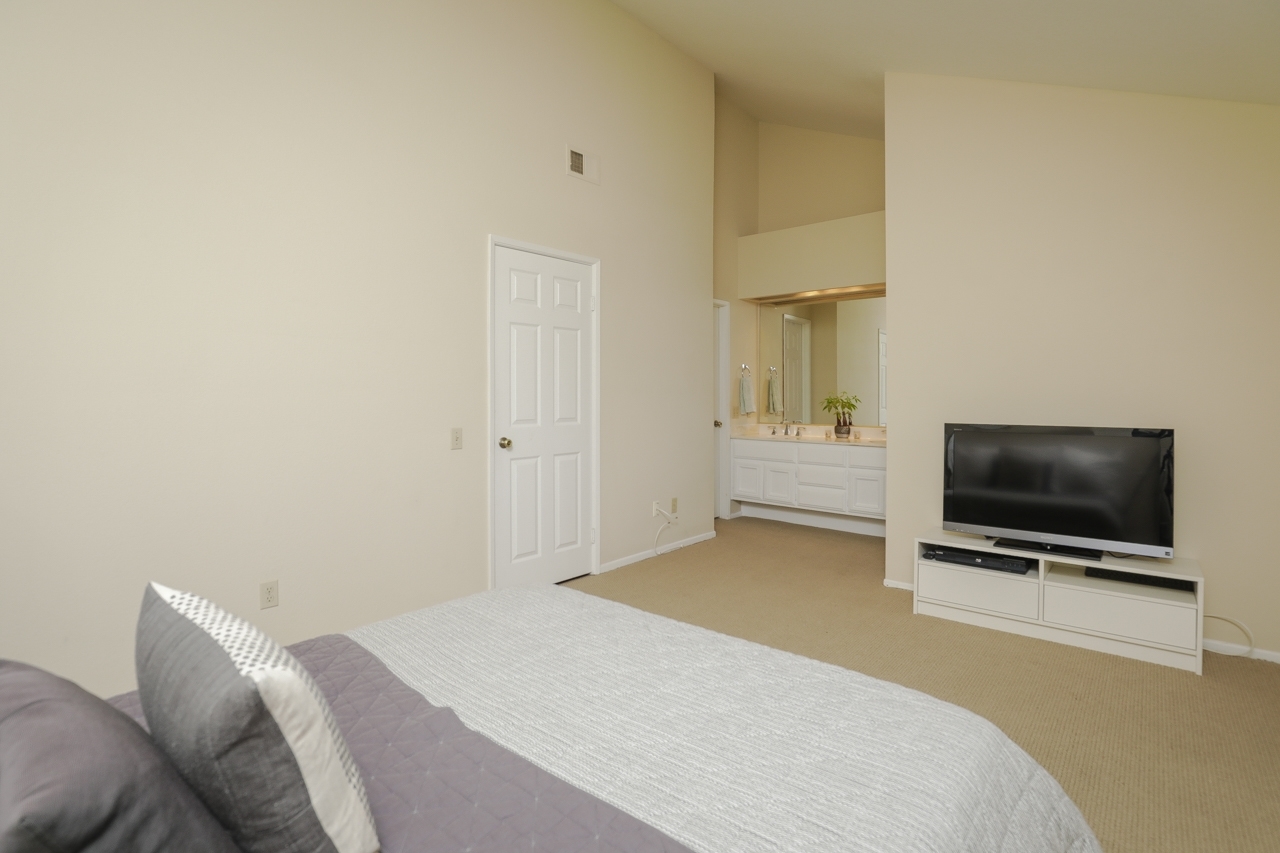 466 Summer View Circle Encinitas, CA 92024 - Photo 20 of 25