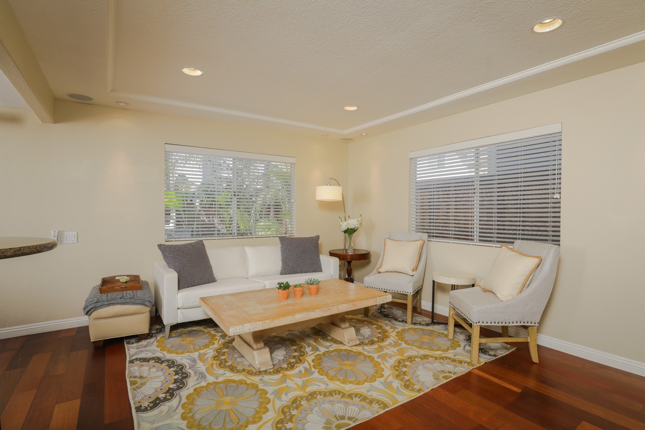466 Summer View Circle Encinitas, CA 92024 - Photo 5 of 25