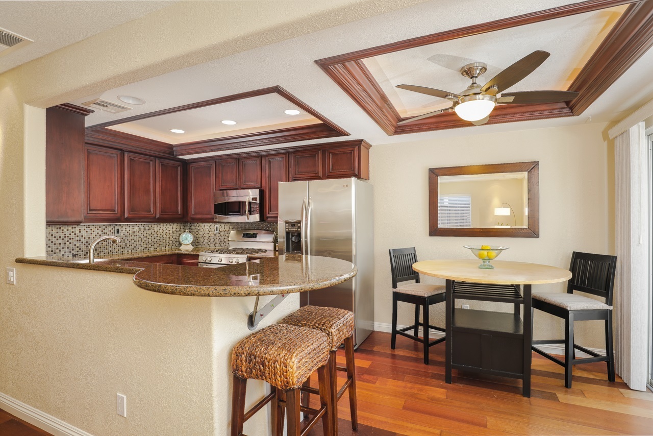 466 Summer View Circle Encinitas, CA 92024 - Photo 6 of 25