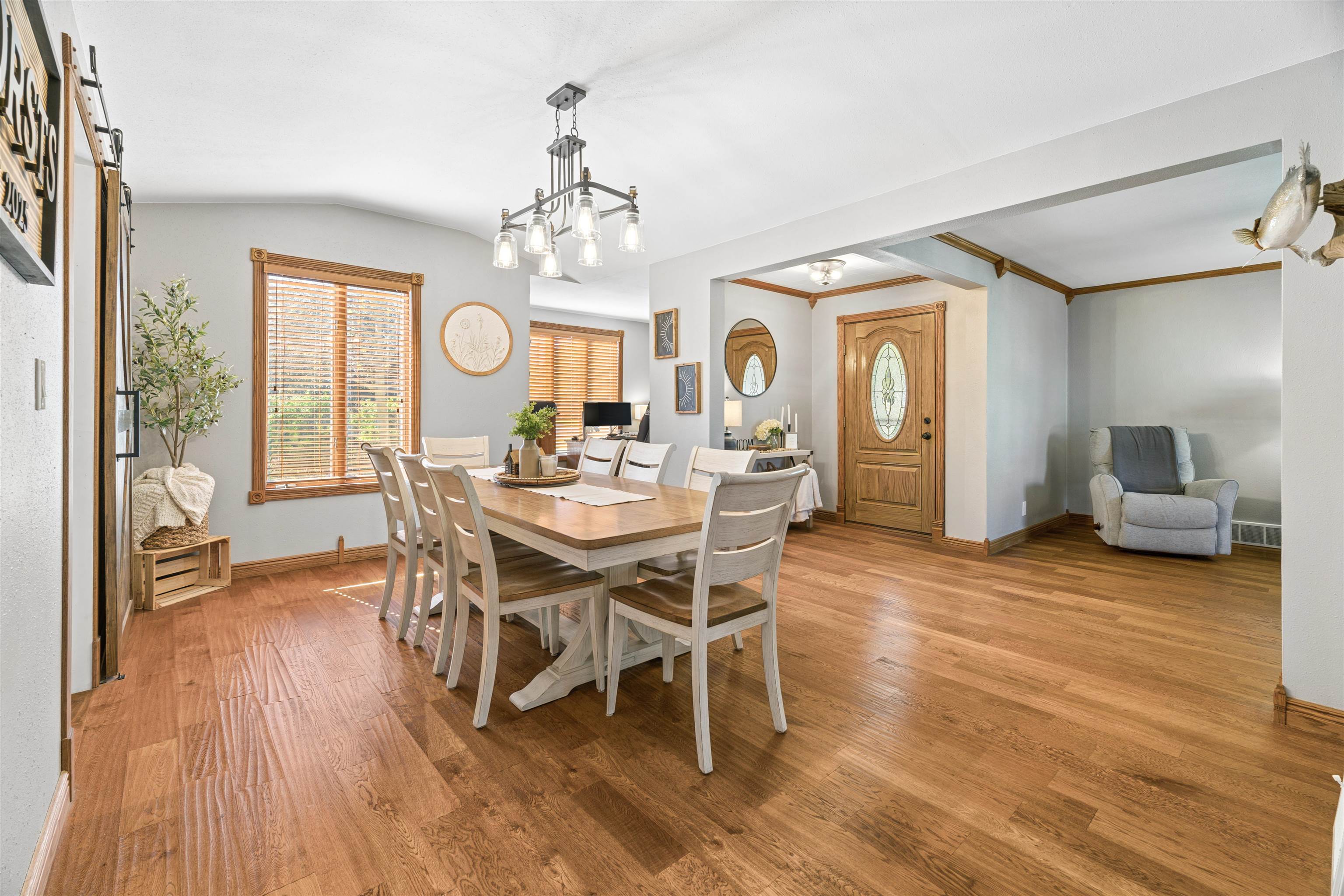 512 Spring Street Chilton, WI 53014 - Photo 8 of 41 Gallery Image 8