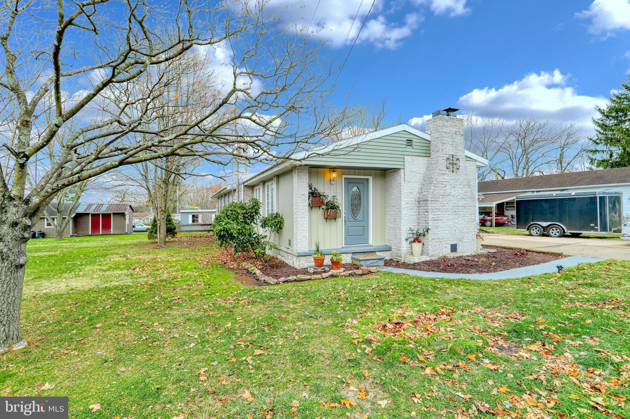 2611 Oakland Road Dover, PA 17315 - Photo 3 of 32 Gallery Image 3