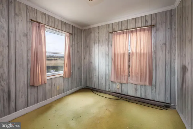 $325,000 | 29618 Armory Road, Dagsboro, DE 19939