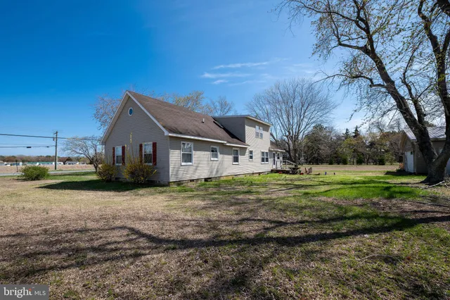 $325,000 | 29618 Armory Road, Dagsboro, DE 19939