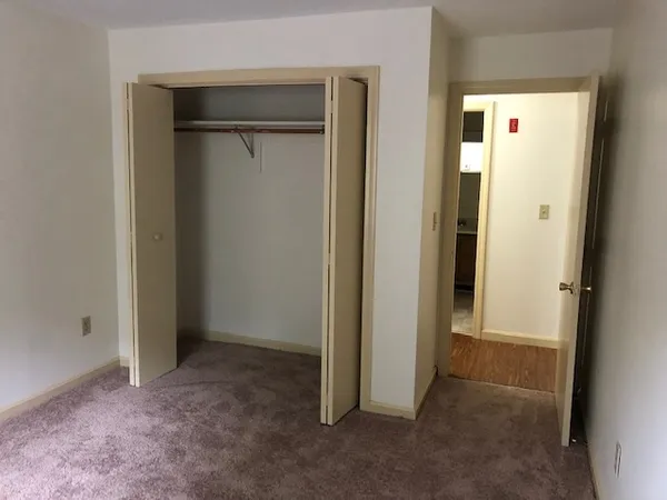 $2,095 | 7 Railroad Avenue, Unit 103, Derry, NH 03038