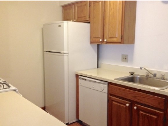 7 Railroad Avenue, Unit 103 Derry, NH 03038 - Photo 10 of 40