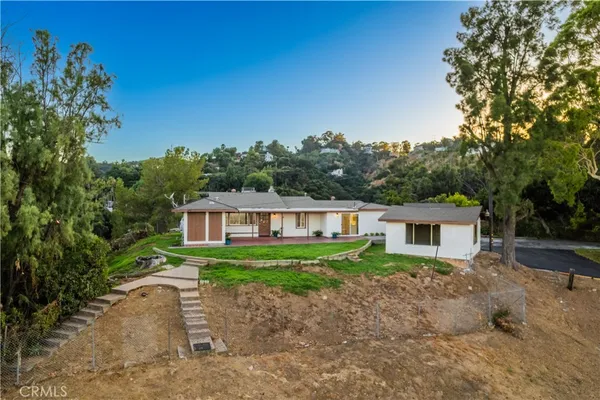 $4,000 | 14904 Edgeridge Drive, Hacienda Heights, CA 91745