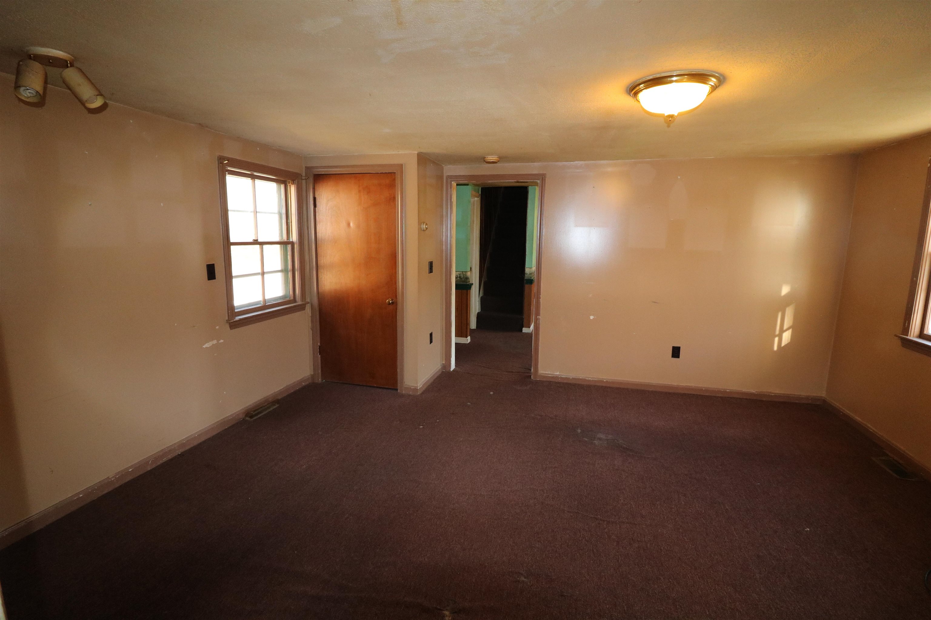 79 Turnpike Road Jaffrey, NH 03452 - Photo 26 of 32 Gallery Image 26