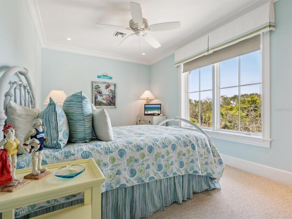 7333 Point Of Rocks Road Sarasota, FL 34242 - Photo 34 of 81