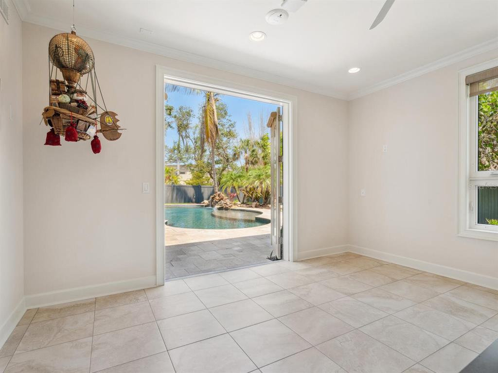 7333 Point Of Rocks Road Sarasota, FL 34242 - Photo 37 of 81